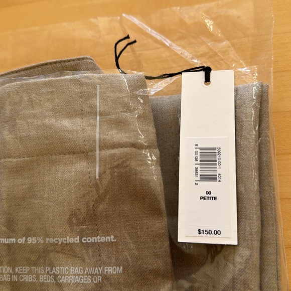 NWT Banana Republic High-Rise Modern Straight Lightweight Wool Flannel Pants - Picture 6 of 6